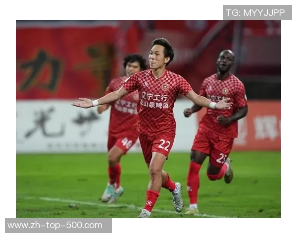 四大国脚加盟辽宁铁人冲超之路卡兰加压哨加入助力球队腾飞